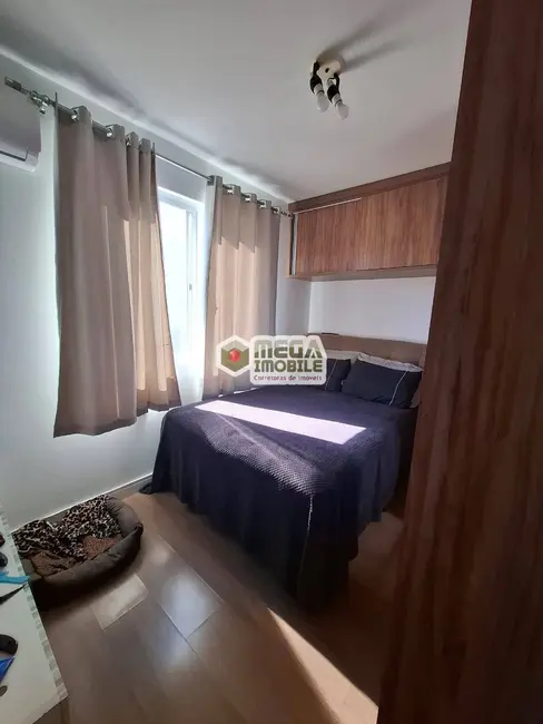 Foto 8 de Apartamento com 2 quartos à venda, 52m2 em Barreiros, Sao Jose - SC