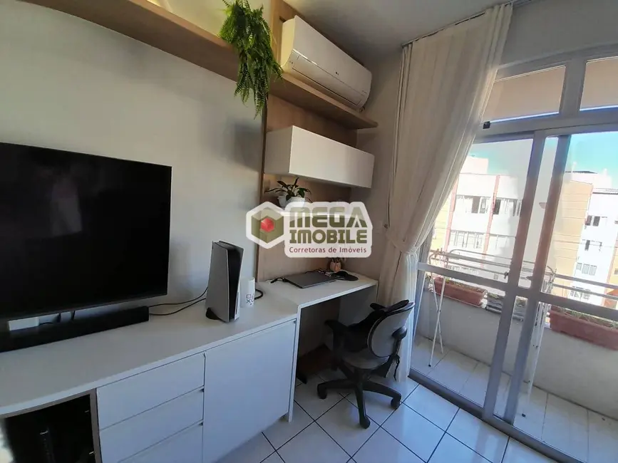 Foto 4 de Apartamento com 2 quartos à venda, 69m2 em Trindade, Florianopolis - SC