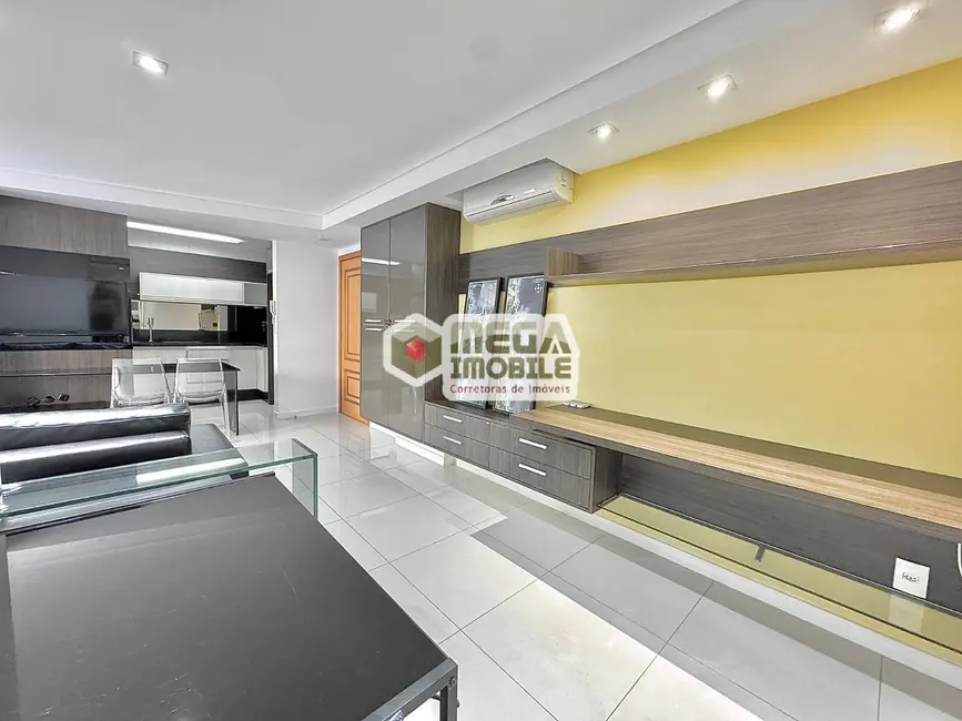 Foto 2 de Apartamento com 2 quartos à venda, 132m2 em Trindade, Florianopolis - SC