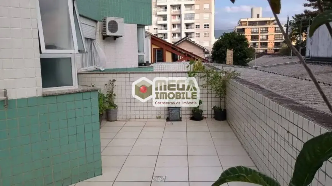 Foto 1 de Apartamento com 3 quartos à venda, 98m2 em Trindade, Florianopolis - SC