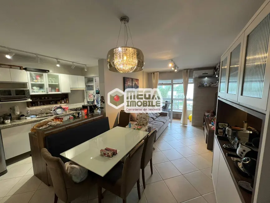 Foto 1 de Apartamento com 2 quartos à venda, 65m2 em Itacorubi, Florianopolis - SC