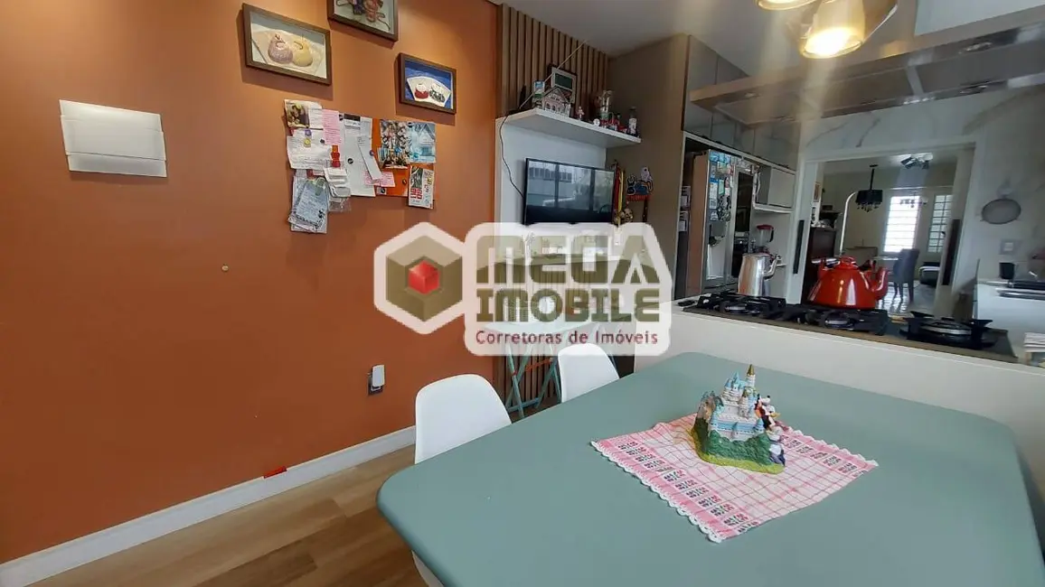 Foto 6 de Casa com 4 quartos à venda, 180m2 em Santa Mônica, Florianopolis - SC