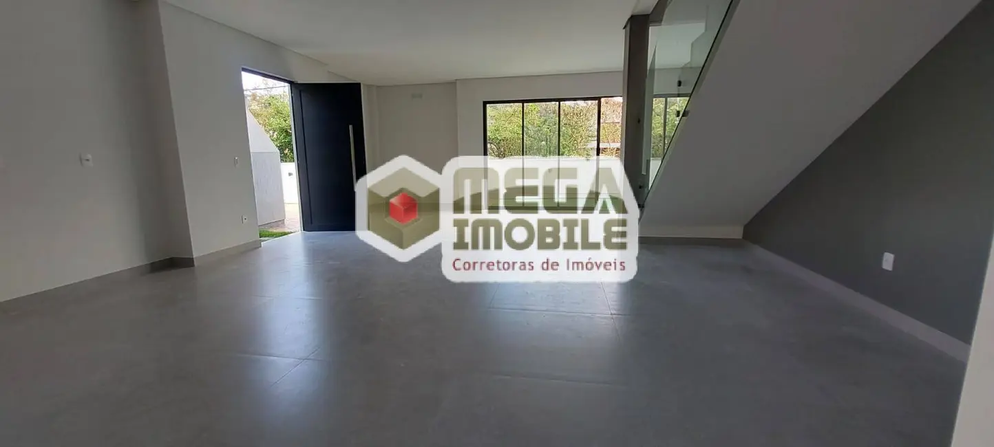 Foto 2 de Casa com 3 quartos à venda, 180m2 em Itacorubi, Florianopolis - SC