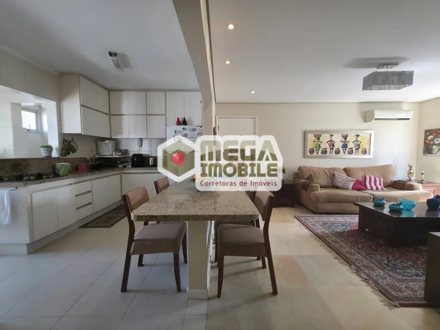 Foto 1 de Apartamento com 3 quartos à venda, 95m2 em Centro, Florianopolis - SC