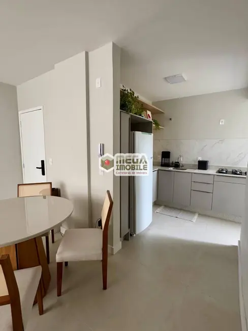 Foto 3 de Apartamento à venda, 90m2 em Agronômica, Florianopolis - SC