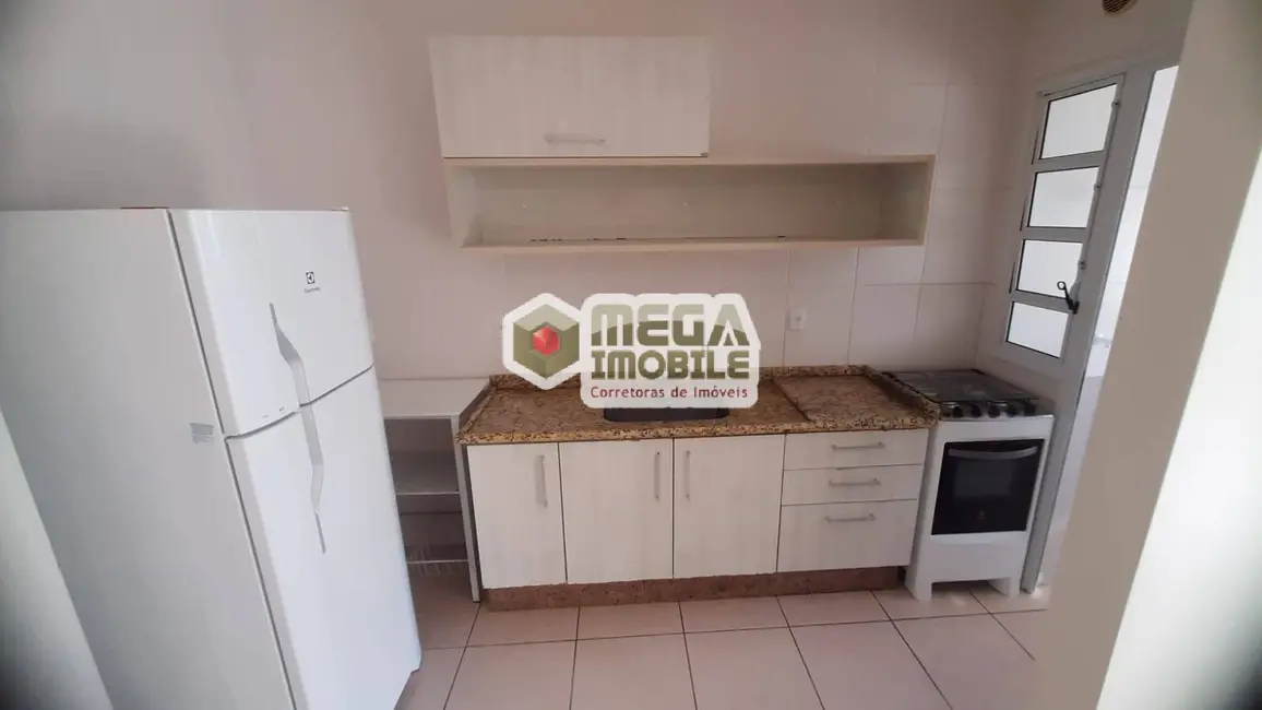 Foto 7 de Apartamento com 2 quartos à venda, 65m2 em Pantanal, Florianopolis - SC
