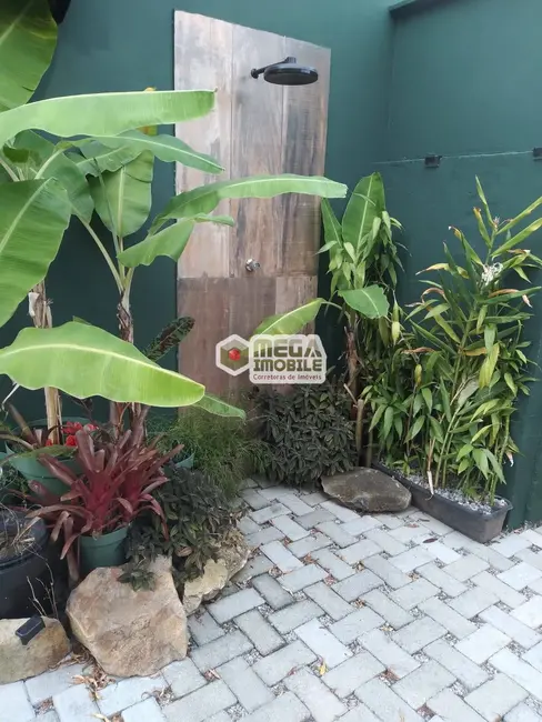 Casa com 1 quarto para alugar, 32m2 em Florianopolis - SC - imagem 4 Foto 4 de Casa com 1 quarto para alugar, 32m2 em Florianopolis - SC