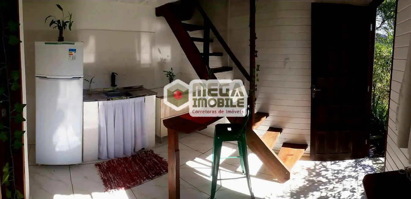 Casa com 1 quarto para alugar, 32m2 em Florianopolis - SC - imagem 9 Foto 9 de Casa com 1 quarto para alugar, 32m2 em Florianopolis - SC