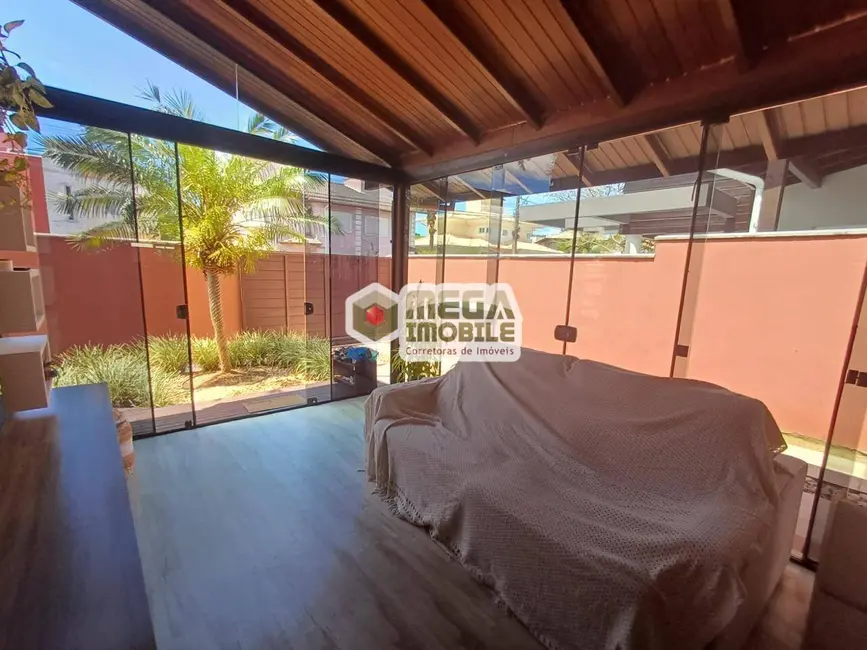 Foto 4 de Casa com 3 quartos à venda, 127m2 em Campeche, Florianopolis - SC