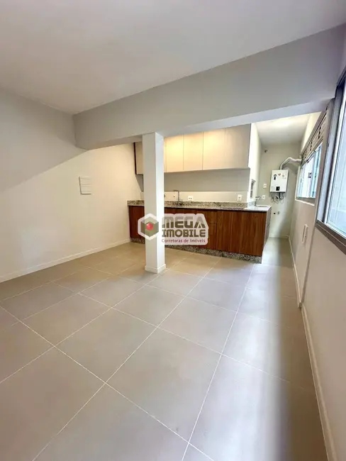 Foto 3 de Apartamento com 1 quarto à venda, 44m2 em Centro, Florianopolis - SC