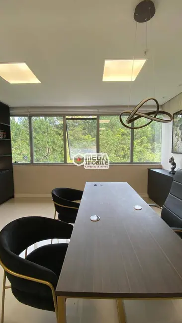 Foto 1 de Sala Comercial à venda, 60m2 em Cacupé, Florianopolis - SC