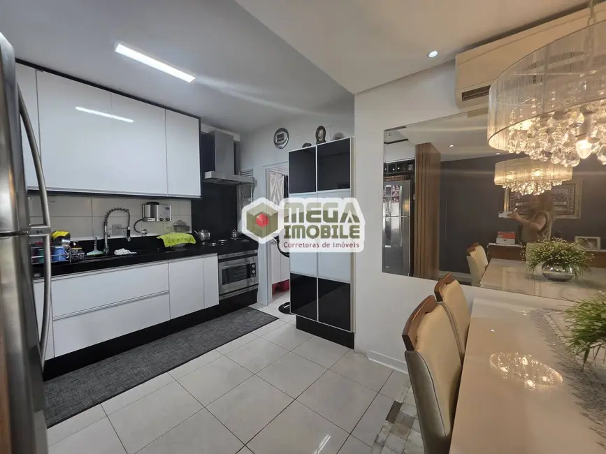 Foto 5 de Apartamento com 3 quartos à venda, 90m2 em Itacorubi, Florianopolis - SC
