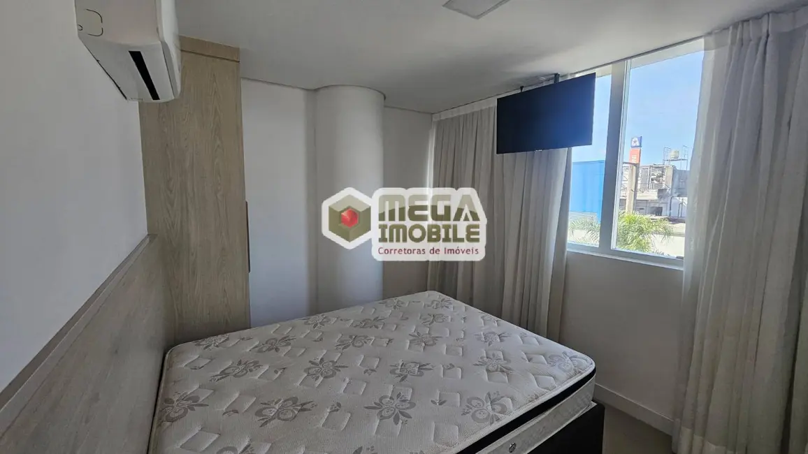 Foto 6 de Apartamento com 1 quarto à venda, 36m2 em Agronômica, Florianopolis - SC