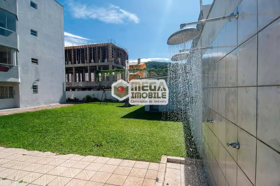Foto 8 de Apartamento com 2 quartos à venda, 65m2 em Florianopolis - SC