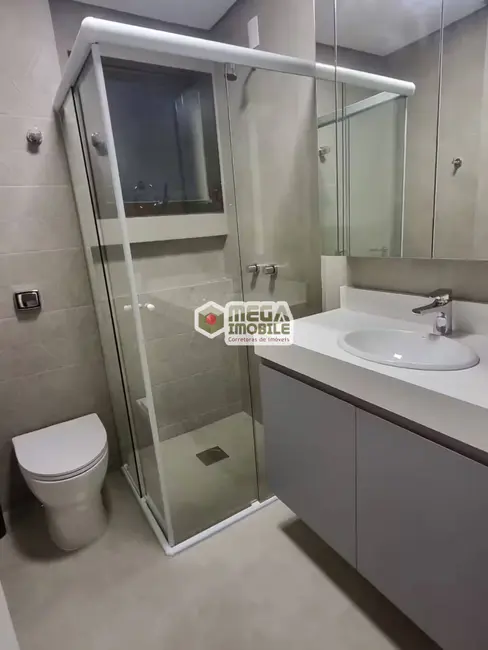 Apartamento com 2 quartos à venda, 75m2 em Centro, Florianopolis - SC - imagem 9 Foto 9 de Apartamento com 2 quartos à venda, 75m2 em Centro, Florianopolis - SC