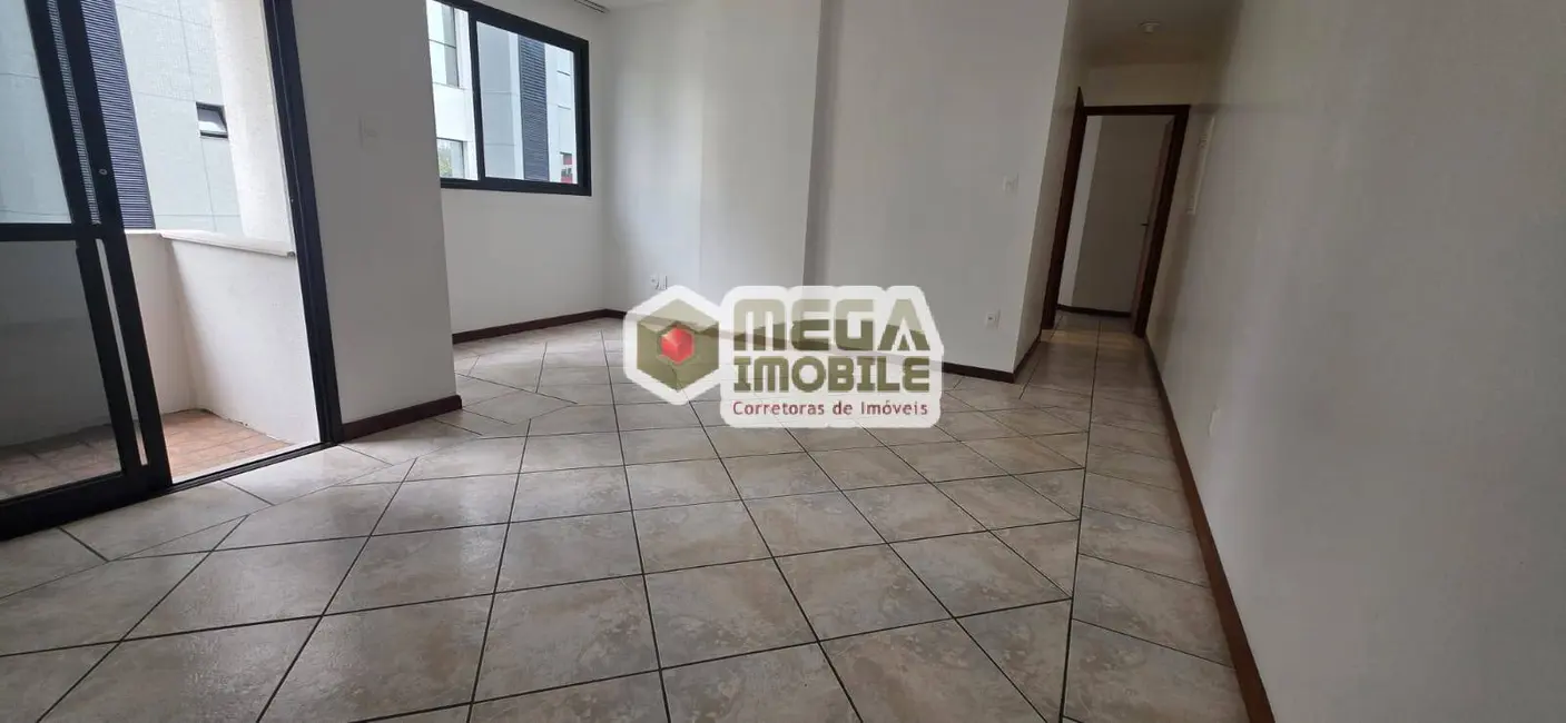 Apartamento com 2 quartos à venda, 77m2 em Centro, Florianopolis - SC - imagem 1 Foto 1 de Apartamento com 2 quartos à venda, 77m2 em Centro, Florianopolis - SC