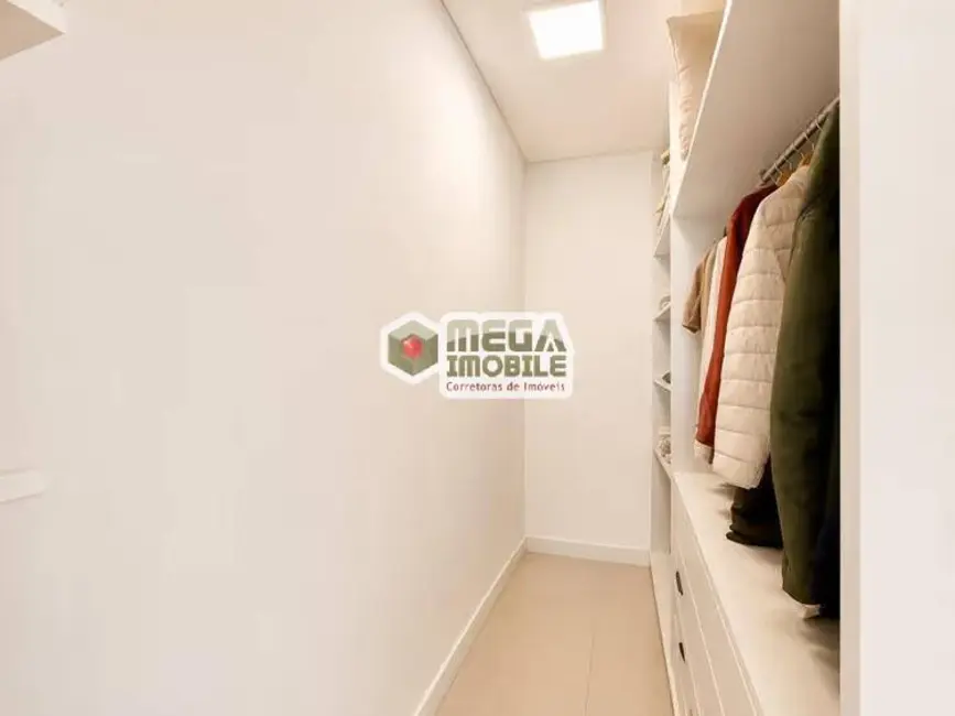 Apartamento com 1 quarto à venda, 40m2 em Centro, Florianopolis - SC - imagem 9 Foto 9 de Apartamento com 1 quarto à venda, 40m2 em Centro, Florianopolis - SC