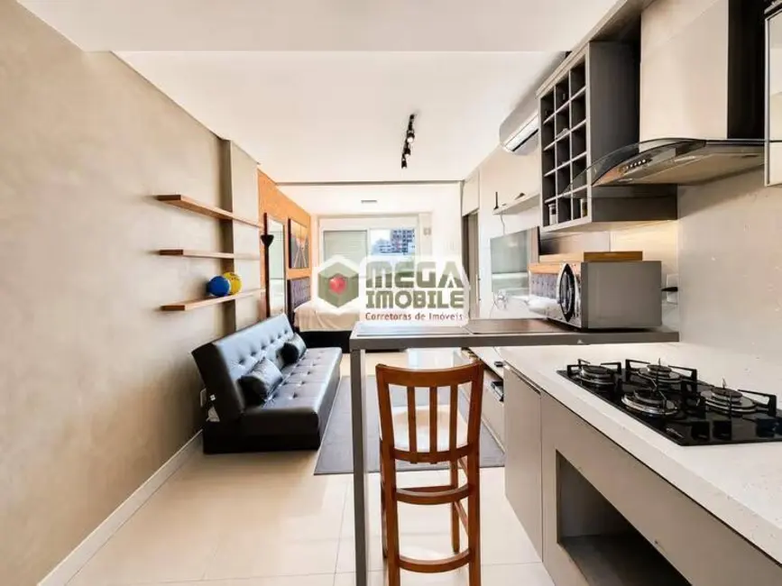 Apartamento com 1 quarto à venda, 40m2 em Centro, Florianopolis - SC - imagem 5 Foto 5 de Apartamento com 1 quarto à venda, 40m2 em Centro, Florianopolis - SC