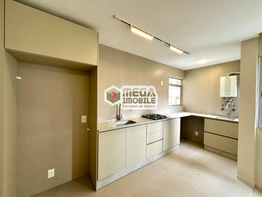Foto 1 de Apartamento com 2 quartos à venda, 60m2 em Centro, Florianopolis - SC