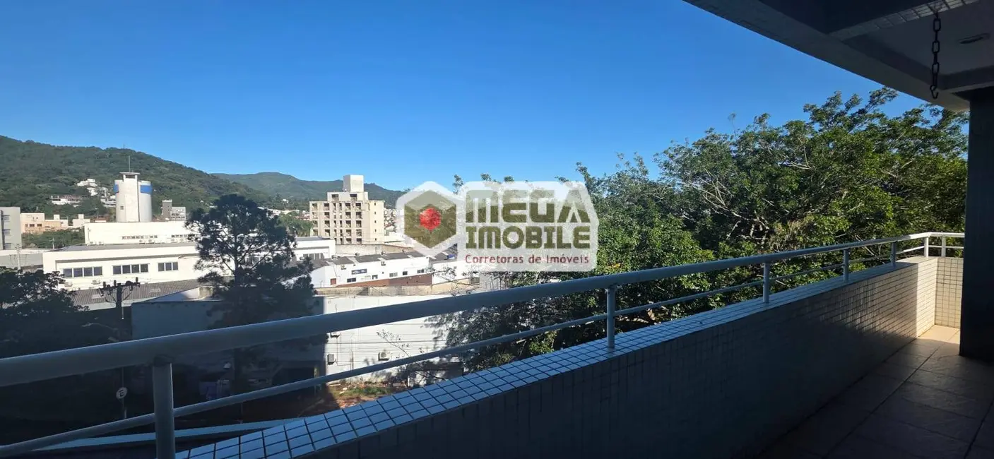 Foto 2 de Apartamento com 1 quarto à venda, 50m2 em Itacorubi, Florianopolis - SC