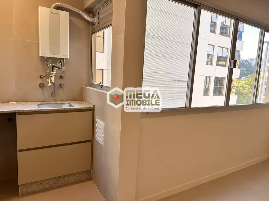 Foto 4 de Apartamento com 2 quartos à venda, 61m2 em Centro, Florianopolis - SC