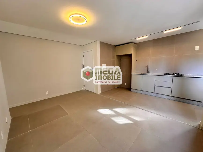 Foto 3 de Apartamento com 2 quartos à venda, 61m2 em Centro, Florianopolis - SC