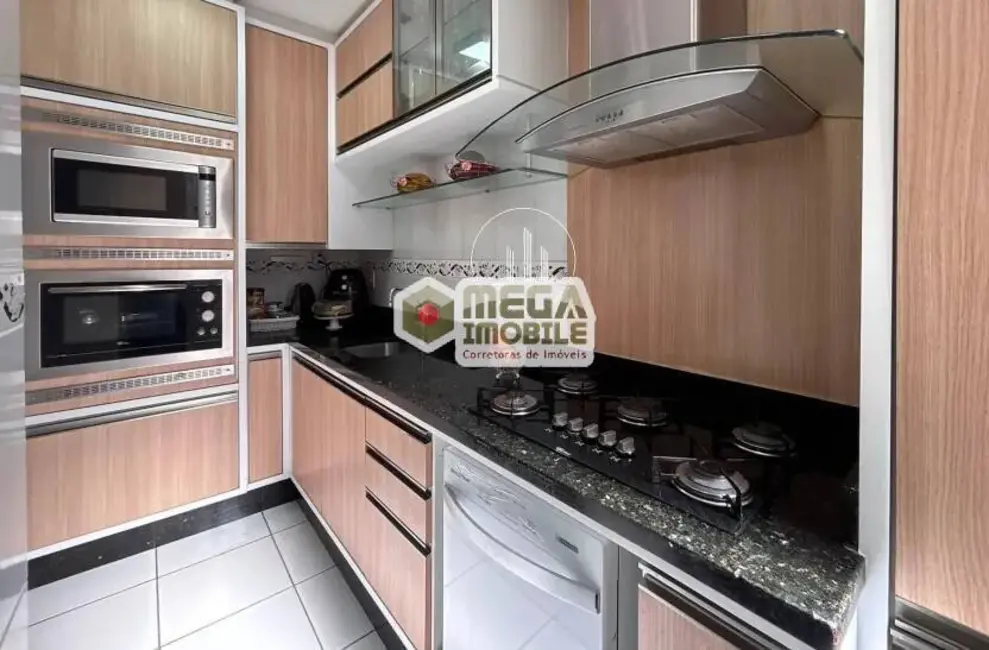 Foto 3 de Apartamento com 3 quartos à venda, 78m2 em Agronômica, Florianopolis - SC
