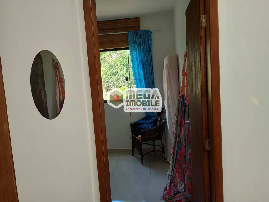 Foto 4 de Casa com 2 quartos à venda, 64m2 em Governador Celso Ramos - SC