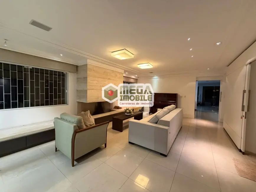 Foto 3 de Casa com 4 quartos à venda, 431m2 em Córrego Grande, Florianopolis - SC