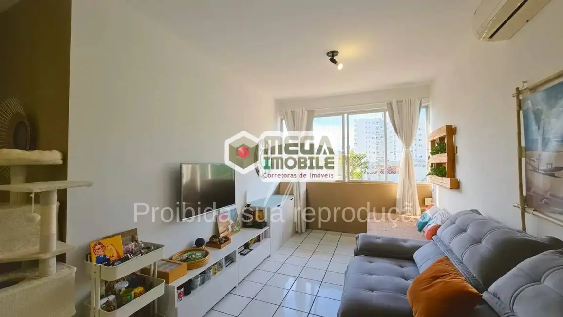 Foto 2 de Apartamento com 2 quartos à venda, 70m2 em Agronômica, Florianopolis - SC
