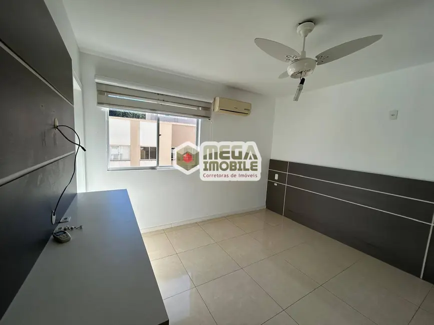 Foto 7 de Apartamento com 3 quartos à venda, 92m2 em Carvoeira, Florianopolis - SC