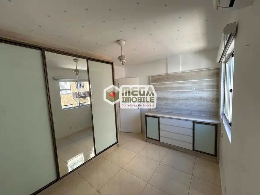 Foto 9 de Apartamento com 3 quartos à venda, 92m2 em Carvoeira, Florianopolis - SC