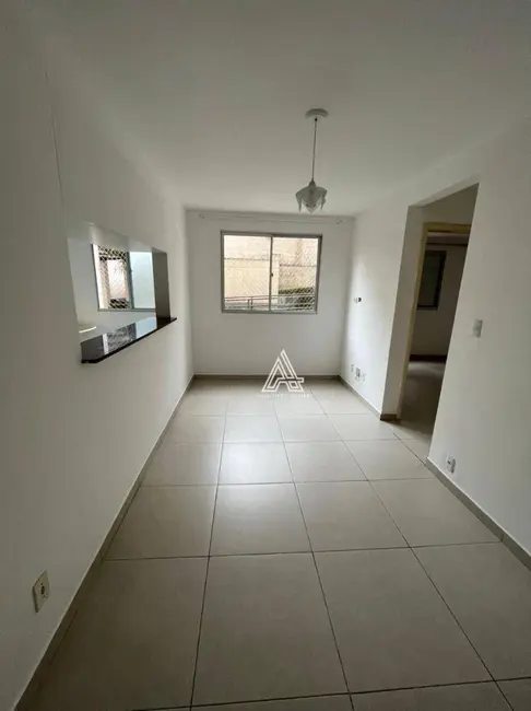Foto 2 de Apartamento com 2 quartos à venda, 52m2 em Parque São Vicente, Maua - SP