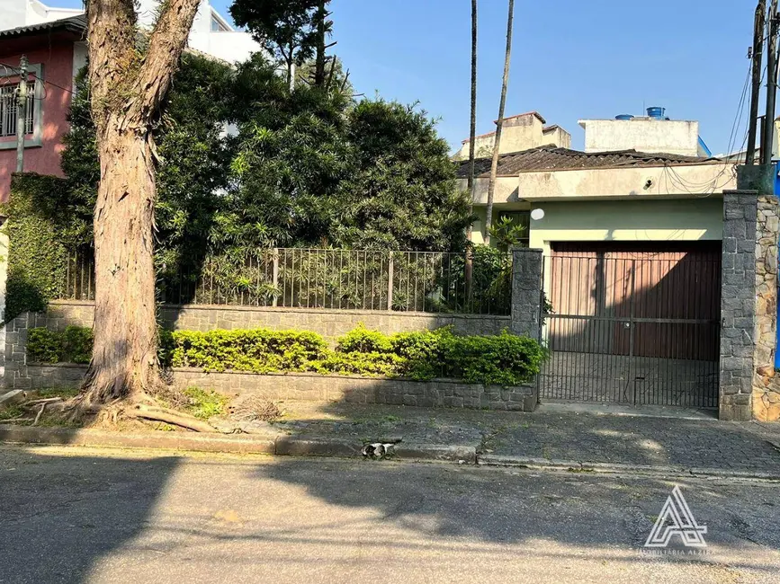 Foto 2 de Casa com 3 quartos à venda e para alugar, 400m2 em Vila Alzira, Santo Andre - SP