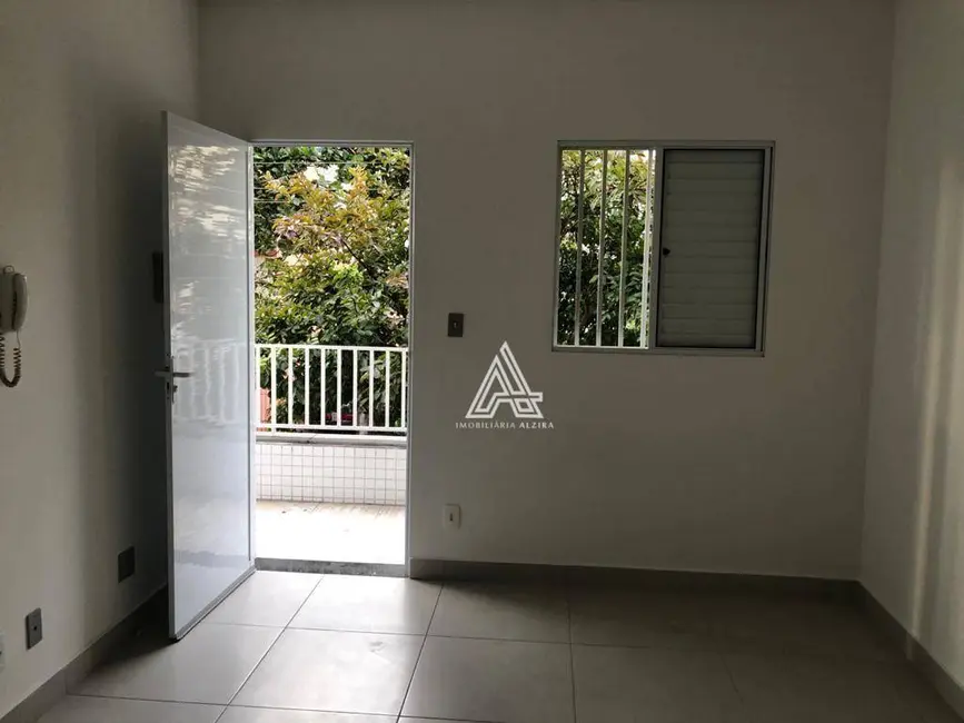 Foto 1 de Kitnet com 1 quarto para alugar, 20m2 em Santo Andre - SP