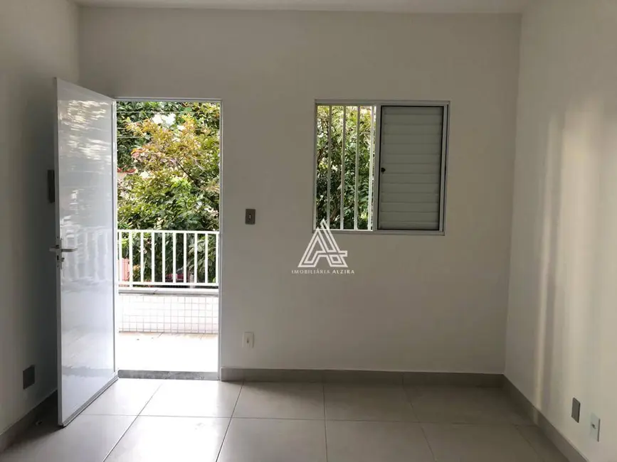 Foto 8 de Kitnet com 1 quarto para alugar, 20m2 em Santo Andre - SP