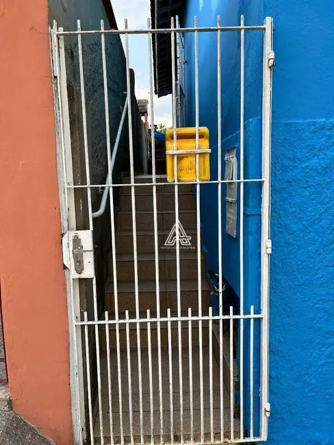 Foto 3 de Casa com 1 quarto à venda e para alugar, 102m2 em Vila Alzira, Santo Andre - SP