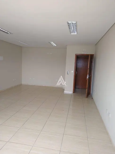 Foto 1 de Sala Comercial para alugar, 35m2 em Jardim do Estádio, Santo Andre - SP