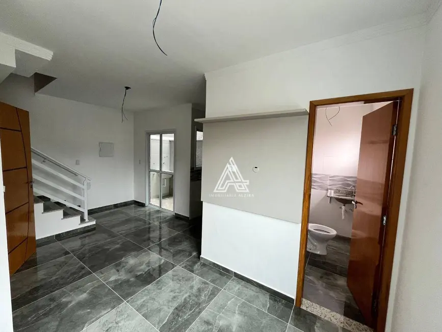 Foto 1 de Sobrado com 2 quartos à venda, 87m2 em Vila Cecília Maria, Santo Andre - SP