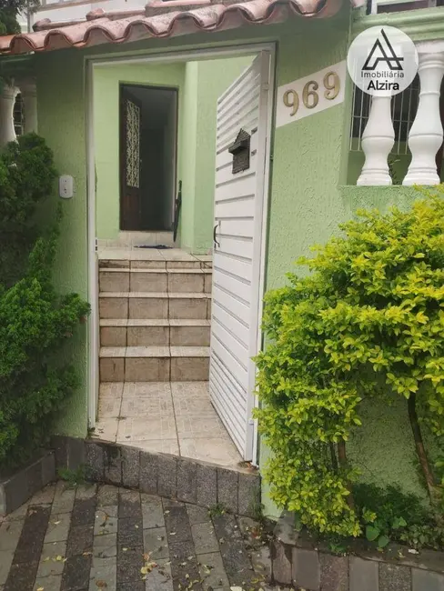 Foto 5 de Casa com 2 quartos para alugar, 150m2 em Vila Bastos, Santo Andre - SP