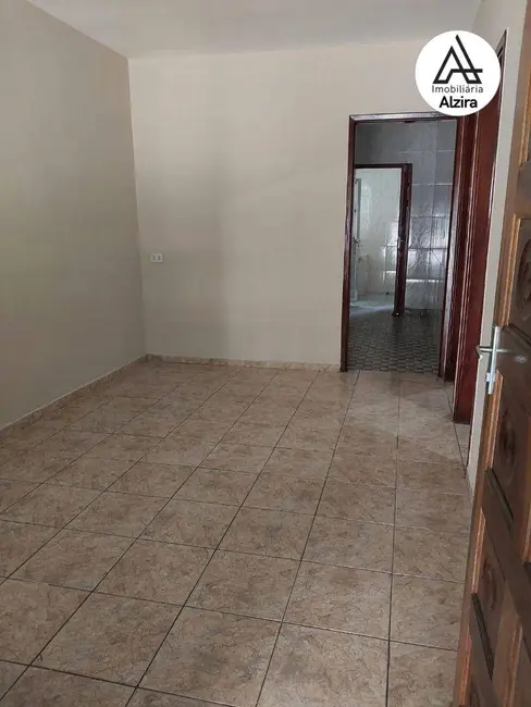 Casa com 2 quartos para alugar, 168m2 em Santo Andre - SP - imagem 5 Foto 5 de Casa com 2 quartos para alugar, 168m2 em Santo Andre - SP