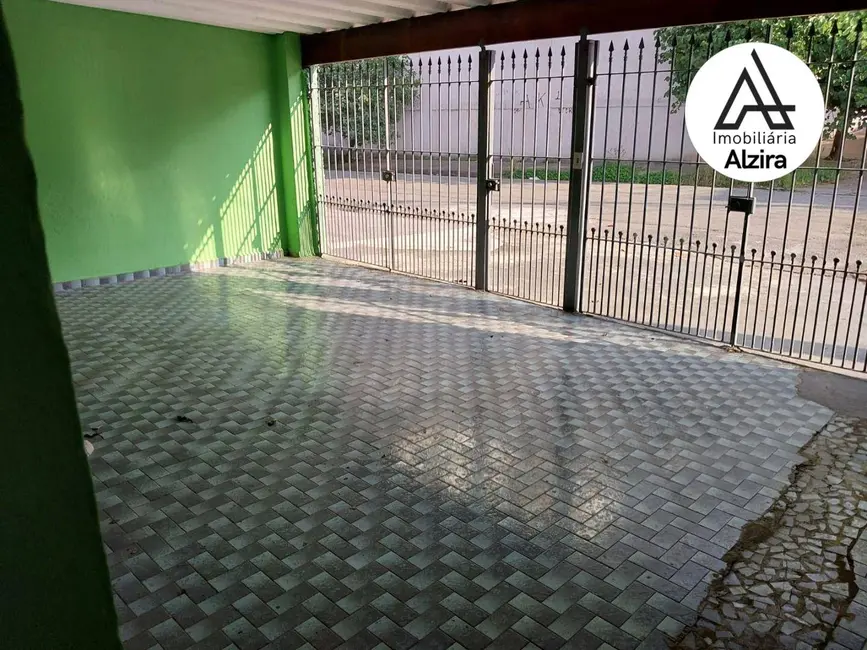 Casa com 2 quartos para alugar, 168m2 em Santo Andre - SP - imagem 2 Foto 2 de Casa com 2 quartos para alugar, 168m2 em Santo Andre - SP