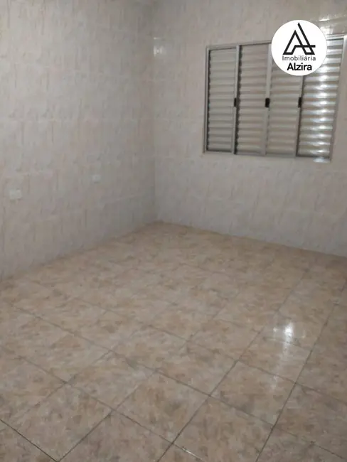 Casa com 2 quartos para alugar, 168m2 em Santo Andre - SP - imagem 3 Foto 3 de Casa com 2 quartos para alugar, 168m2 em Santo Andre - SP