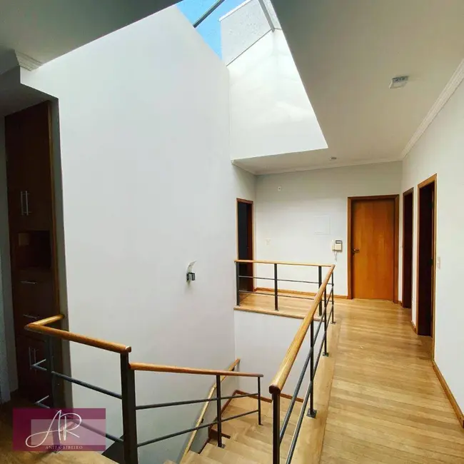 Casa com 6 quartos à venda, 315m2 em Santa Lúcia, Pouso Alegre - MG - imagem 9 Foto 9 de Casa com 6 quartos à venda, 315m2 em Santa Lúcia, Pouso Alegre - MG