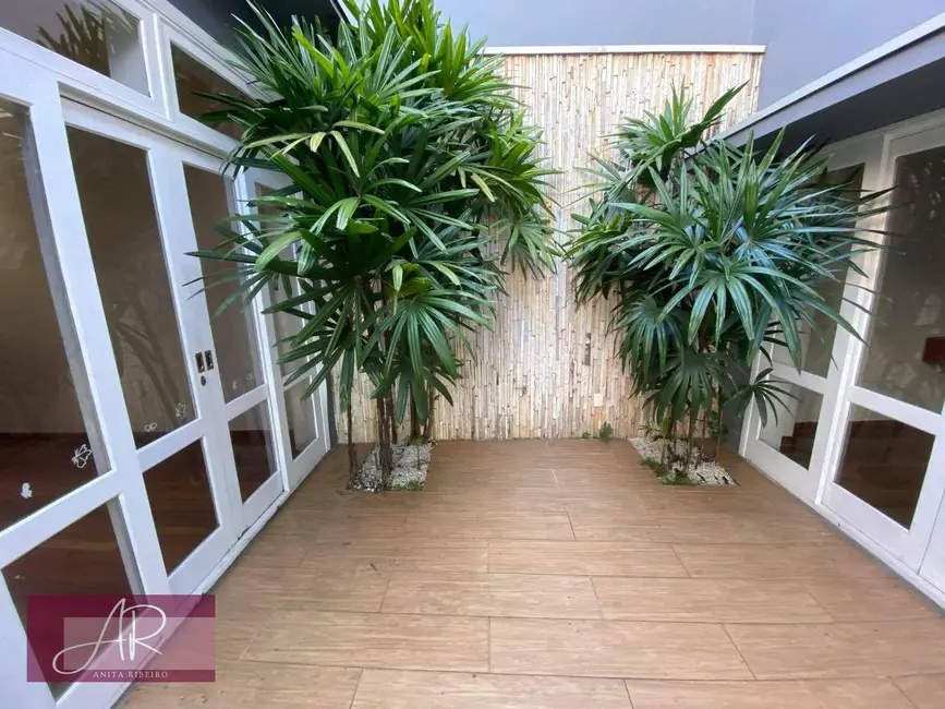 Casa com 6 quartos à venda, 315m2 em Santa Lúcia, Pouso Alegre - MG - imagem 5 Foto 5 de Casa com 6 quartos à venda, 315m2 em Santa Lúcia, Pouso Alegre - MG
