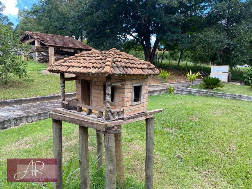 Foto 2 de Sítio / Rancho com 5 quartos à venda, 15700m2 em Pouso Alegre - MG