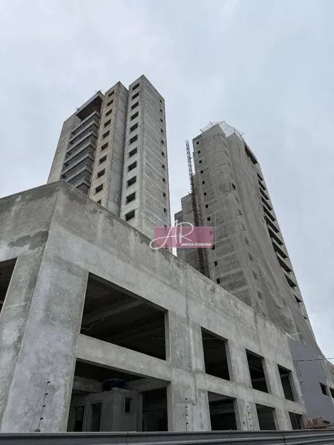 Foto 1 de Apartamento com 3 quartos à venda, 150m2 em Centro, Pouso Alegre - MG