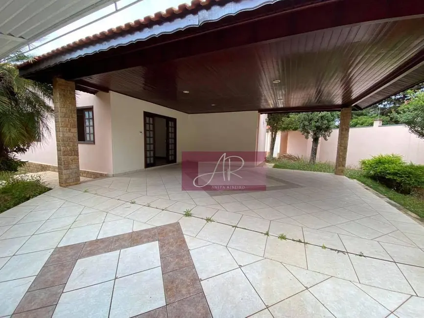 Foto 14 de Casa com 5 quartos à venda, 760m2 em Fátima I, Pouso Alegre - MG