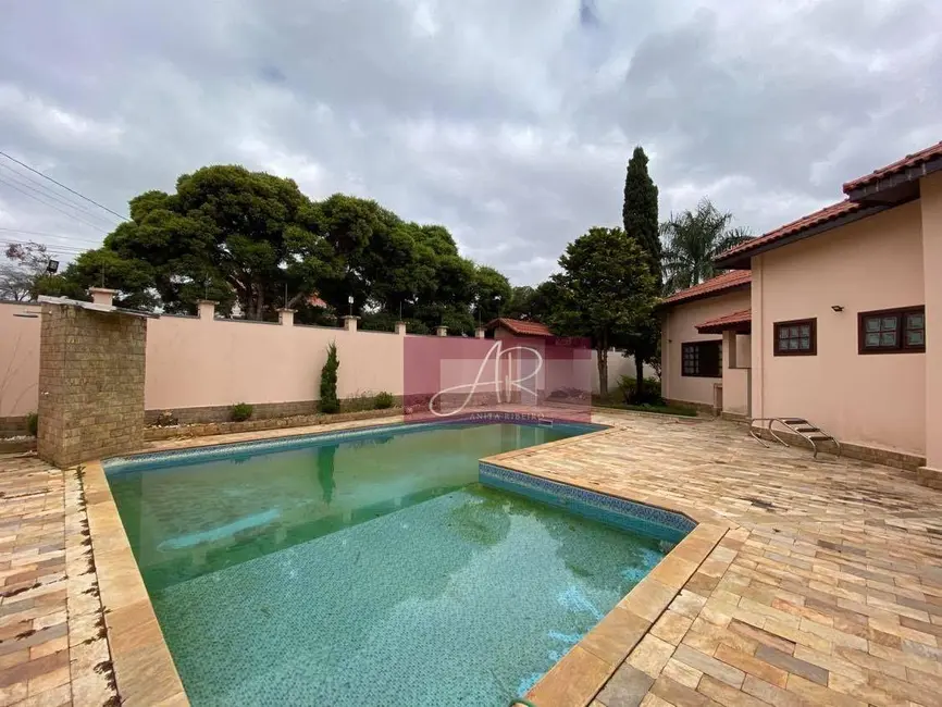 Foto 13 de Casa com 5 quartos à venda, 760m2 em Fátima I, Pouso Alegre - MG