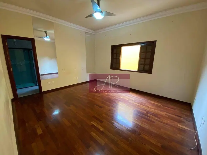 Foto 7 de Casa com 5 quartos à venda, 760m2 em Fátima I, Pouso Alegre - MG